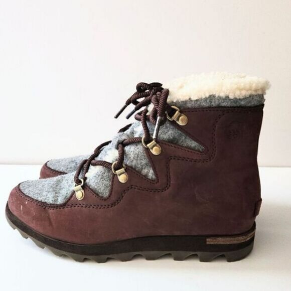 Sorel Women's Sneakchic Alpine Lace Up Boots Size 9 - Picture 1 of 5
